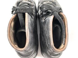 Bundeswehr, Skischuh alter Art, Sohlenlänge 31cm, ungereinigtes Paar