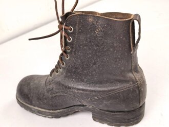 Schweden, Paar Armeestiefel datiert 1941. Ungereinigt, Sohlenlänge 30cm