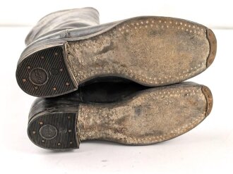 Paar Stiefel für weibliches Personal der Wehrmacht ( Helferinnen und RAD w. ) Getragenes, ungereinigtes Paar, Sohlenlänge 25cm
