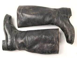 Paar Stiefel für weibliches Personal der Wehrmacht ( Helferinnen und RAD w. ) Getragenes, ungereinigtes Paar, Sohlenlänge 25cm