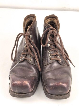 Paar Skischuhe aus Hitlerjugend Nachlass. Sicherlich...