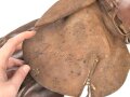 Paar Satteltaschen, Gebraucht, Leder weich, Alter und Herkunft unbekannt. Taschenmaß etwa 11 x 40cm