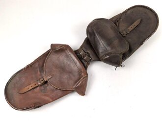 Kaiserreich und 1. Weltkrieg, Paar Satteltaschen aus unterschiedlichen Jahren zusammengesetzt. Möglicherweise während des 1. Weltkreig bei einer der Instandsetzungsstellen
