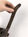 Kaiserreich und 1. Weltkrieg,  Satteltasche für Offiziere, Leder angetrocknet, ungereinigtes Stück