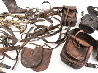 Gewaltiges Konvolut Ersatzteile und verbastelte Taschen....