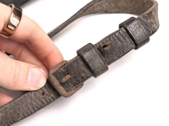 Dienstzaumzeug mit Kandare ,ich glaube eine tschechische Abnahme von 1934 zu erkennen . Guter Gesamtzustand, Leder weich