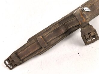 Halskoppel zum Sielengeschirr 25 der Wehrmacht, ungereinigtes Stück, datiert 1944