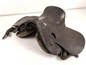 Frankreich 1. Weltkrieg, Sattel " Chesaud Paris 1914" Leder weich., ungereinigtes Stück