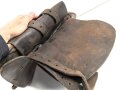 Frankreich 1. Weltkrieg, Sattel " Chesaud Paris 1914" Leder weich., ungereinigtes Stück