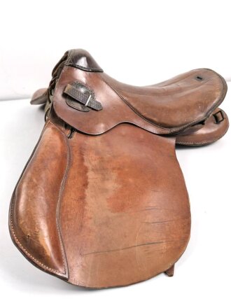 Armeesattel Wehrmacht, Hersteller Becker Berlin, neuzeitlich restauriertes Stück