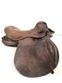 Armeesattel Wehrmacht, datiert 1943, Leder weich, ungereinigtes Stück