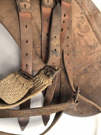Armeesattel Wehrmacht, Größe 5, guter Gesamtzustand, ungereinigtes Stück