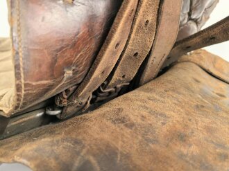 1. Weltkrieg, Armee Sattel datiert 1916, guter Gesamtzustand, ungereinigtes Stück