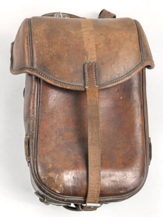 Satteltasche Wehrmacht, datiert 1938, ungereinigtes Stück, ein D-Ring alt ergänzt