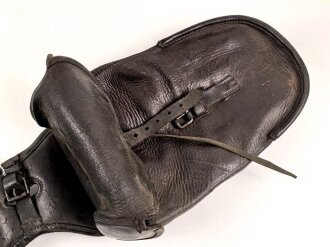 Kaiserreich und 1. Weltkrieg, Paar Satteltaschen, Leder weich, datiert 1908 ? Ungereinigt