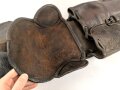 Kaiserreich und 1. Weltkrieg, Paar Satteltaschen, Leder weich, datiert 1908 ? Ungereinigt