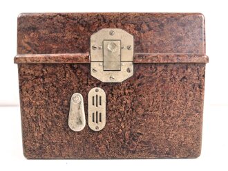 Feldfernsprecher 33 der Wehrmacht. datiert 1935, Funktion nicht geprüft