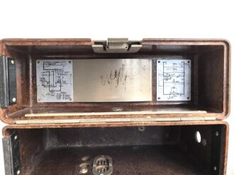 Feldfernsprecher 33 der Wehrmacht. datiert 1935, Funktion nicht geprüft