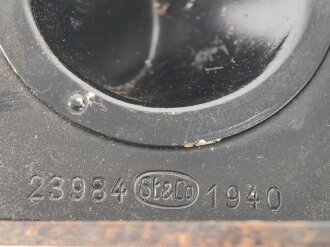 Feldfernsprecher 33 der Wehrmacht. datiert 1940, Funktion nicht geprüft