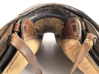 Armeesattel Wehrmacht, Größe 4, datiert 1943, guter Gesamtzustand, ungereinigtes Stück