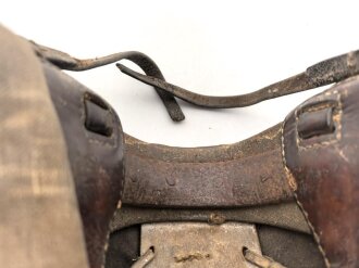 Kaiserreich und 1. Weltkrieg,  Armee Sattel in gutem Gesamtzustand, Kammerstück Dragoner Regiment 1, datiert 1988,  ungereinigtes Stück