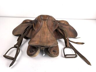 Armeesattel vermutlich Kaiserreich, Größe 2, guter Gesamtzustand, ungereinigtes Stück