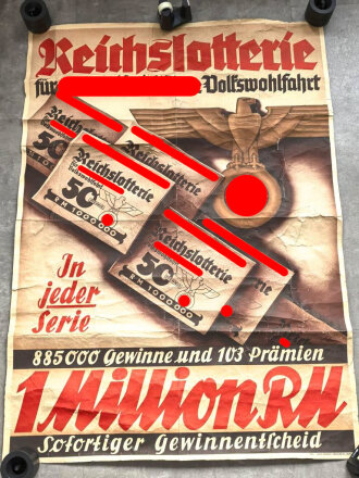 Großformatiges Plakat "Reichslotterie für nationalsozialistische Volkswohlfahrt" Stark verknittert, mehrfach gefalten. Maße 83 x 117cm