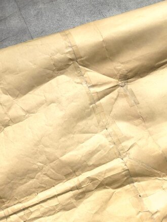 Großformatiges Plakat "Reichslotterie für nationalsozialistische Volkswohlfahrt" Stark verknittert, mehrfach gefalten. Maße 83 x 117cm