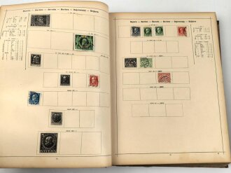 Zwei gewaltige Briefmarkenalben , Deutsches Reich und International. Fundgrube aus Sammlungsauflösung.
