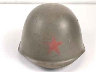 Tschechoslowakei, Stahlhelm in gutem Gesamtzustand,...
