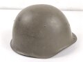 Tschechoslowakei, Stahlhelm in gutem Gesamtzustand, datiert 1952