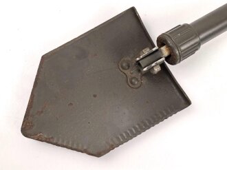 Bundeswehr, Klappspaten in Hülle, gebraucht