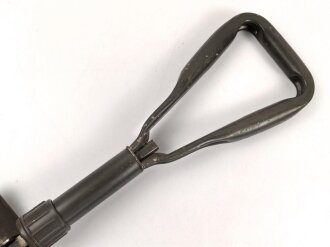 Bundeswehr, Klappspaten in Hülle, gebraucht