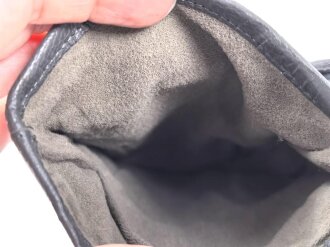 Bundeswehr, Paar Lederhandschuhe Grösse 9, wohl ungetragenes Paar mit zwei kleinen Farbflecken