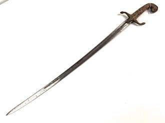 Blankwaffe im orientalischen Stil. Gesamtlänge 92cm, Alter und Herkunft unbekannt