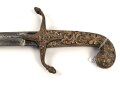 Blankwaffe im orientalischen Stil. Gesamtlänge 92cm, Alter und Herkunft unbekannt