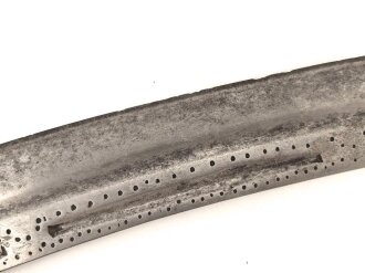 Blankwaffe im orientalischen Stil. Gesamtlänge 87cm, Alter und Herkunft unbekannt