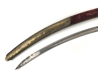 Blankwaffe im orientalischen Stil. Gesamtlänge 100cm, Alter und Herkunft unbekannt