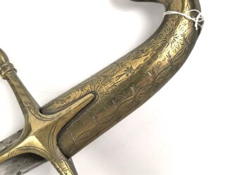 Blankwaffe im orientalischen Stil. Gesamtlänge 100cm, Alter und Herkunft unbekannt
