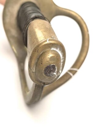 Frankreich, Kavalleriesäbel Modell 1822 für Mannschaften, ohne Scheide, datiert 1881.