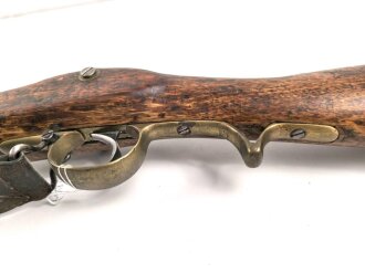 Perkussionsgewehr ohne jegliche Markierungen, Gesamtlänge 138cm.  Alter und Herkunft unbekannt. KEINE PAYPAL ZAHLUNG FÜR DIESEN ARTIKEL