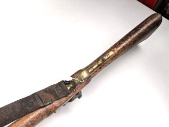 Perkussionsgewehr ohne jegliche Markierungen, Gesamtlänge 138cm.  Alter und Herkunft unbekannt. KEINE PAYPAL ZAHLUNG FÜR DIESEN ARTIKEL