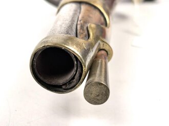 Steinschlosspistole, Gesamtlänge etwa 40cm, Alter und Herkunft unbekannt. KEINE PAYPAL ZAHLUNG FÜR DIESEN ARTIKEL