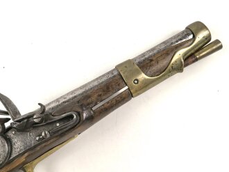 Steinschlosspistole, Gesamtlänge etwa 40cm, Alter und Herkunft unbekannt. KEINE PAYPAL ZAHLUNG FÜR DIESEN ARTIKEL