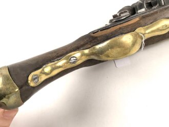 Steinschlosspistole, Gesamtlänge etwa 40cm, Alter und Herkunft unbekannt. KEINE PAYPAL ZAHLUNG FÜR DIESEN ARTIKEL