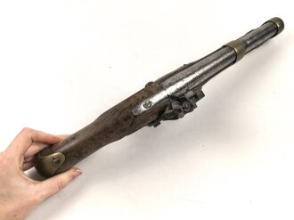 Steinschlosspistole, Gesamtlänge etwa 40cm, Alter und Herkunft unbekannt. KEINE PAYPAL ZAHLUNG FÜR DIESEN ARTIKEL