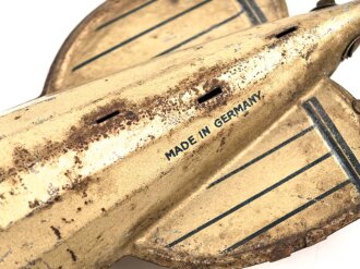 Blechspielzeug, Luftschiff "Graf Zeppelin DLZ 127" Hersteller Tippco. Gesamtlänge 43cm, unvollständig, ungereinigt, ohne Funktion
