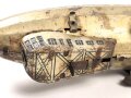 Blechspielzeug, Luftschiff "Graf Zeppelin DLZ 127" Hersteller Tippco. Gesamtlänge 43cm, unvollständig, ungereinigt, ohne Funktion