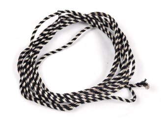 Schwarz-silberne Kordel / Litze. Durchmesser etwa 3,5mm, UV Negativ, Gesamtlänge etwa 350cm