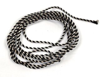 Schwarz-silberne Kordel / Litze. Durchmesser etwa 3,5mm, UV Negativ, Gesamtlänge etwa 350cm